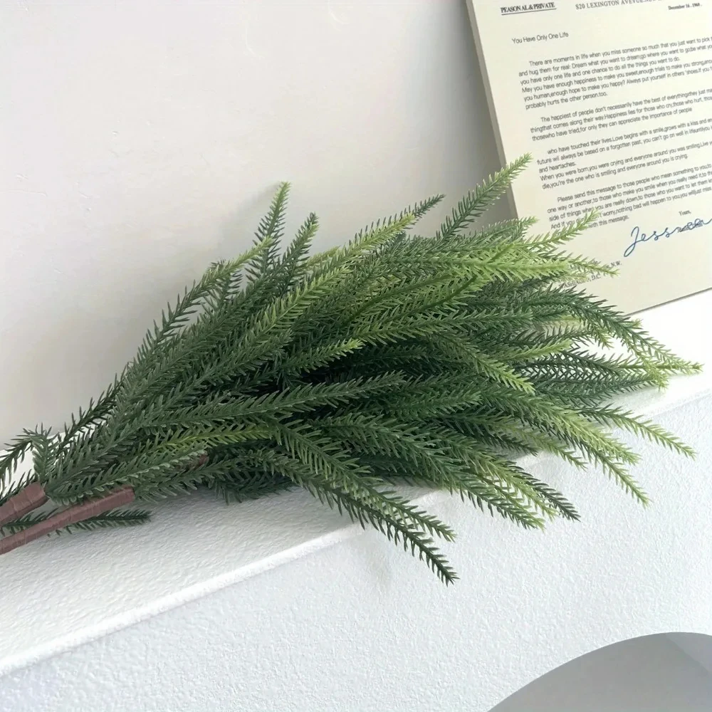 Natale Norfolk Rami Realistici - Dracaena Marginata recensione e prezzo